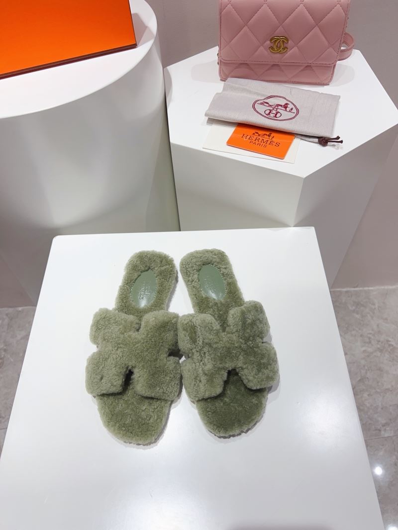 Hermes Slippers